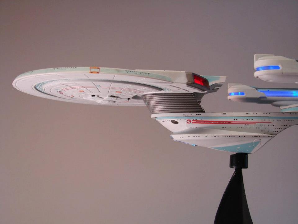 Star-Trek-USS-Enterprise-NCC-1701-B-007_1355403002.jpg