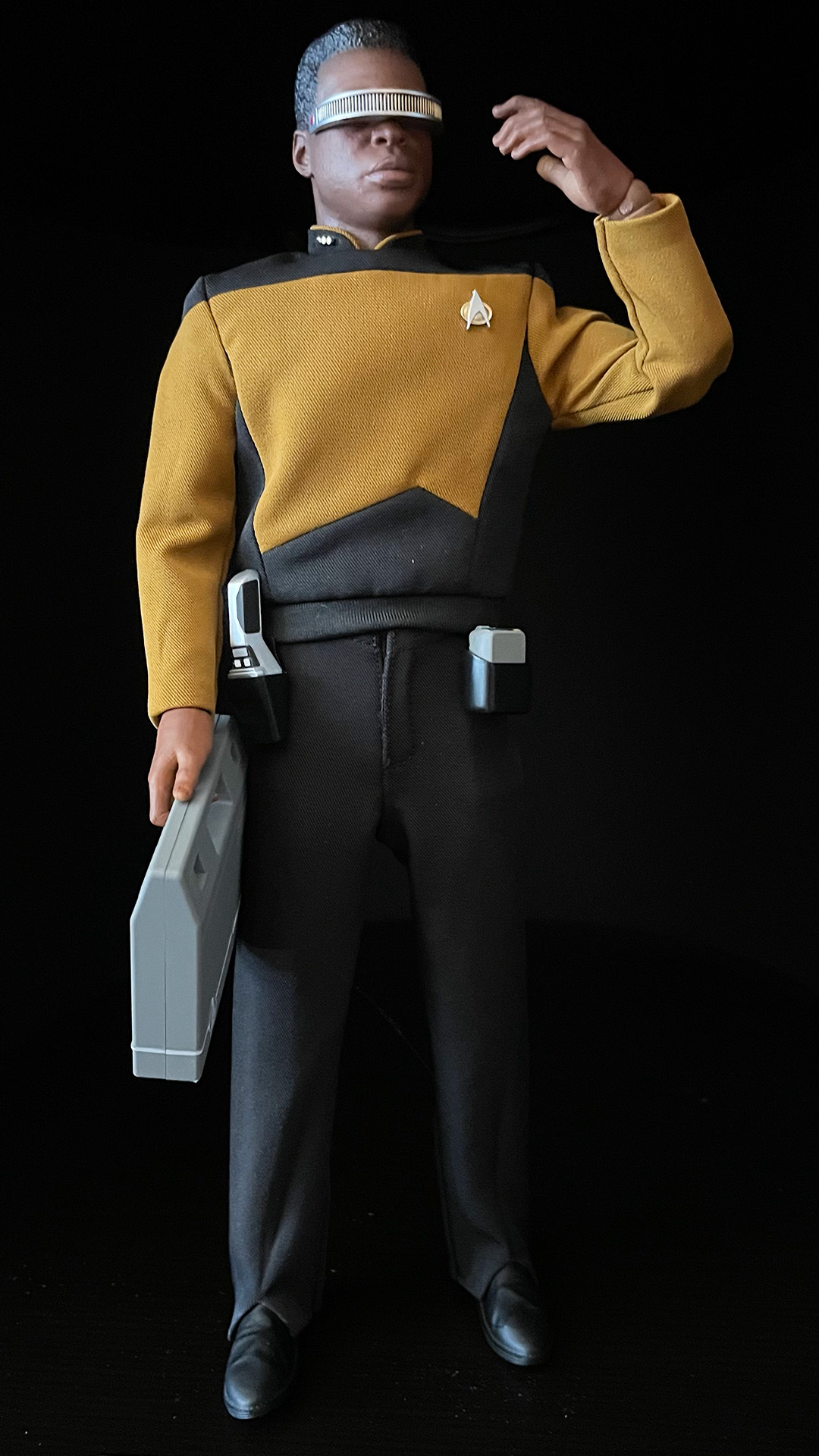 exo-geordi-02.jpg