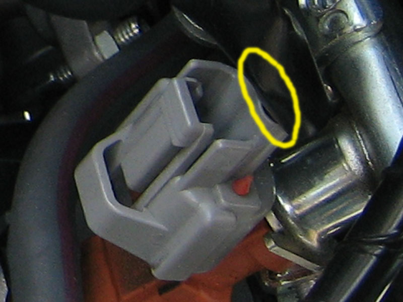 injector_connector_closeup.jpg