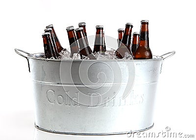 beer-metal-bucket-5380843.jpg