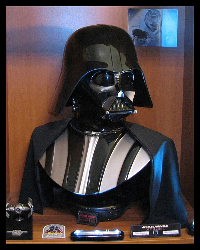Sideshow-Darth-Vader-lifesize-bust-61.jpg