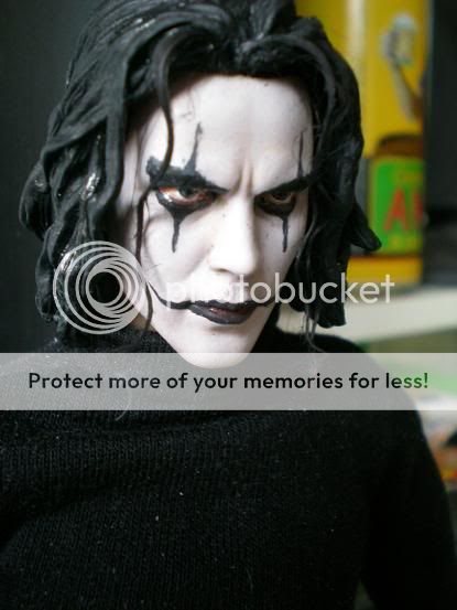 TheCrow050.jpg