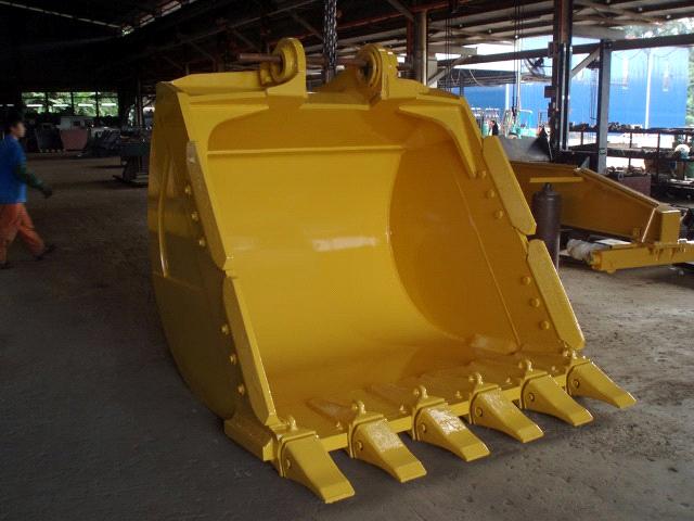 Malaysia_KOMATSU_PC600_8R_MINING_BUCKET2009351633164.jpg