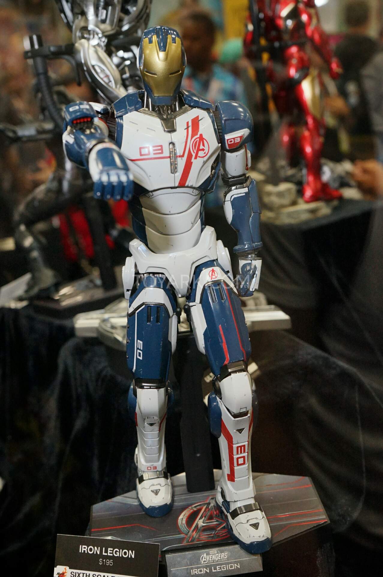 SDCC2015-Hot-Toys-Marvel-031.jpg