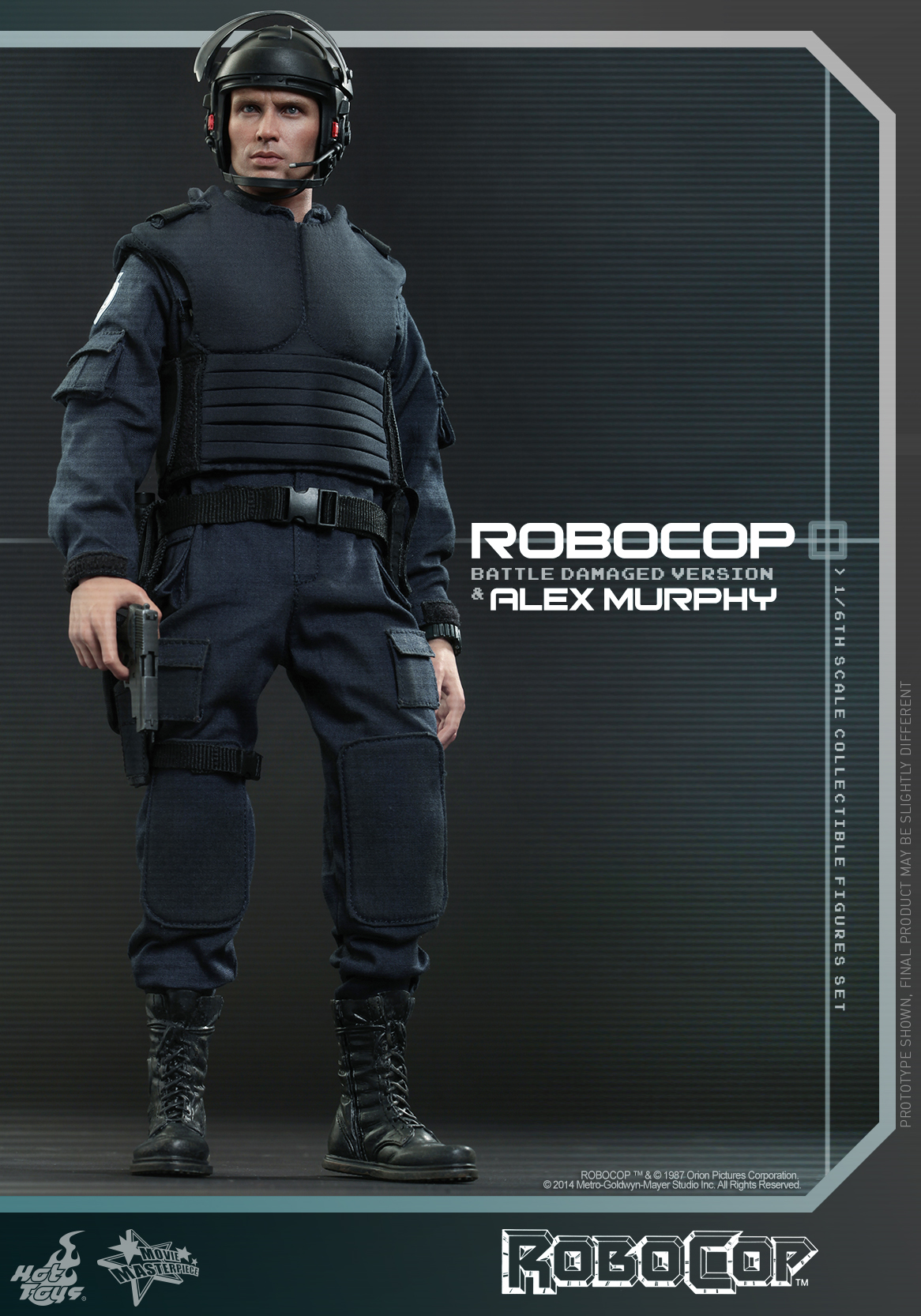 Hot%20Toys%20-%20RoboCop%20-%20RoboCop%20(Battle%20Damaged%20Version)%20and%20Alex%20Murphy%20Collectible%20Figures%20Set_PR2.jpg