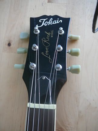 headstock.jpg