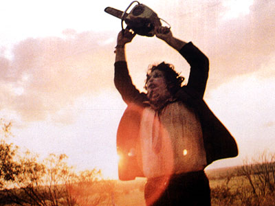 texas-chain-saw-massacre-leatherface-dancing-tie.jpg