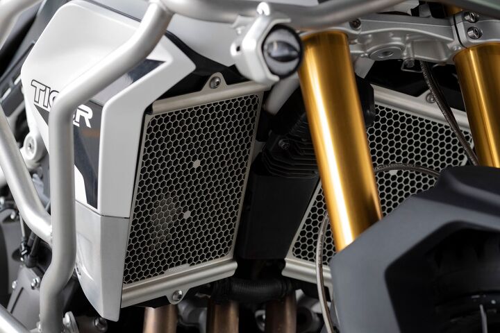 2020 Triumph Tiger 900 split radiators