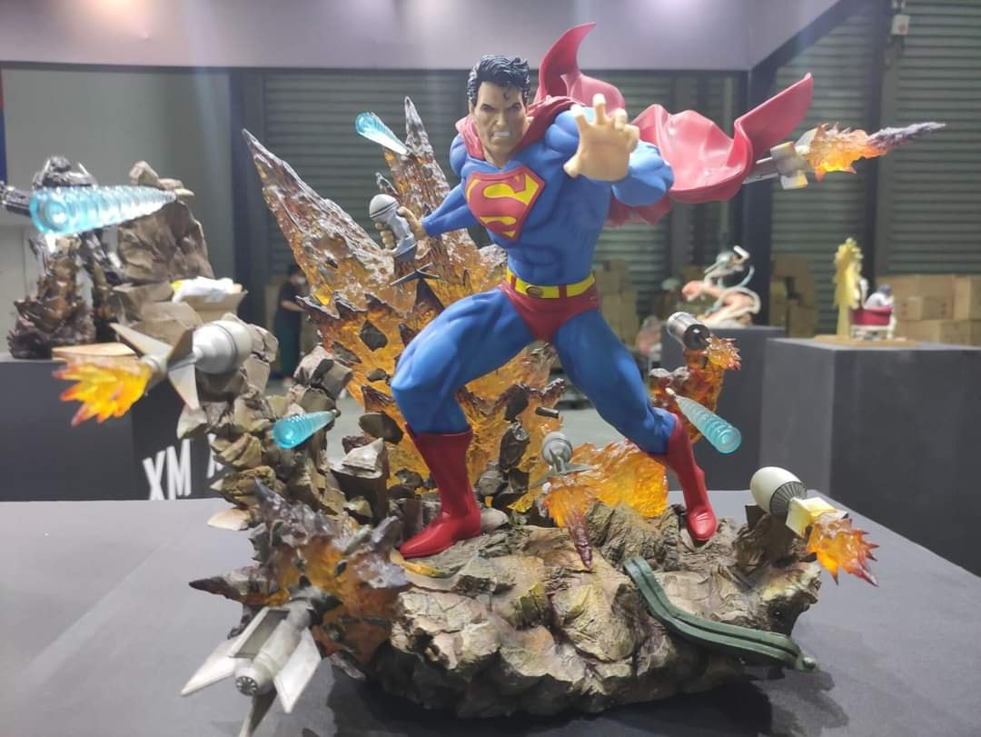Superman: For Tomorrow Statue • Oniri Créations