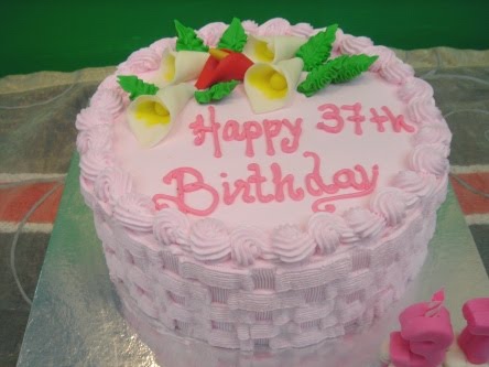37th+birthday+cake+2.jpg