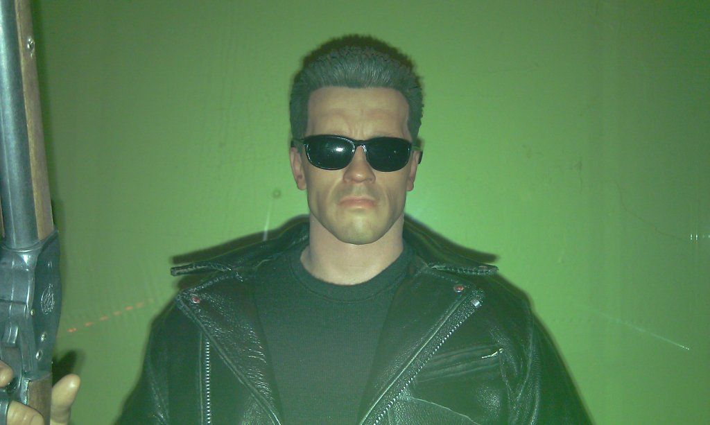 14t-800009.jpg