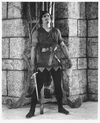 douglas-fairbanks-in-robin-hood.jpg