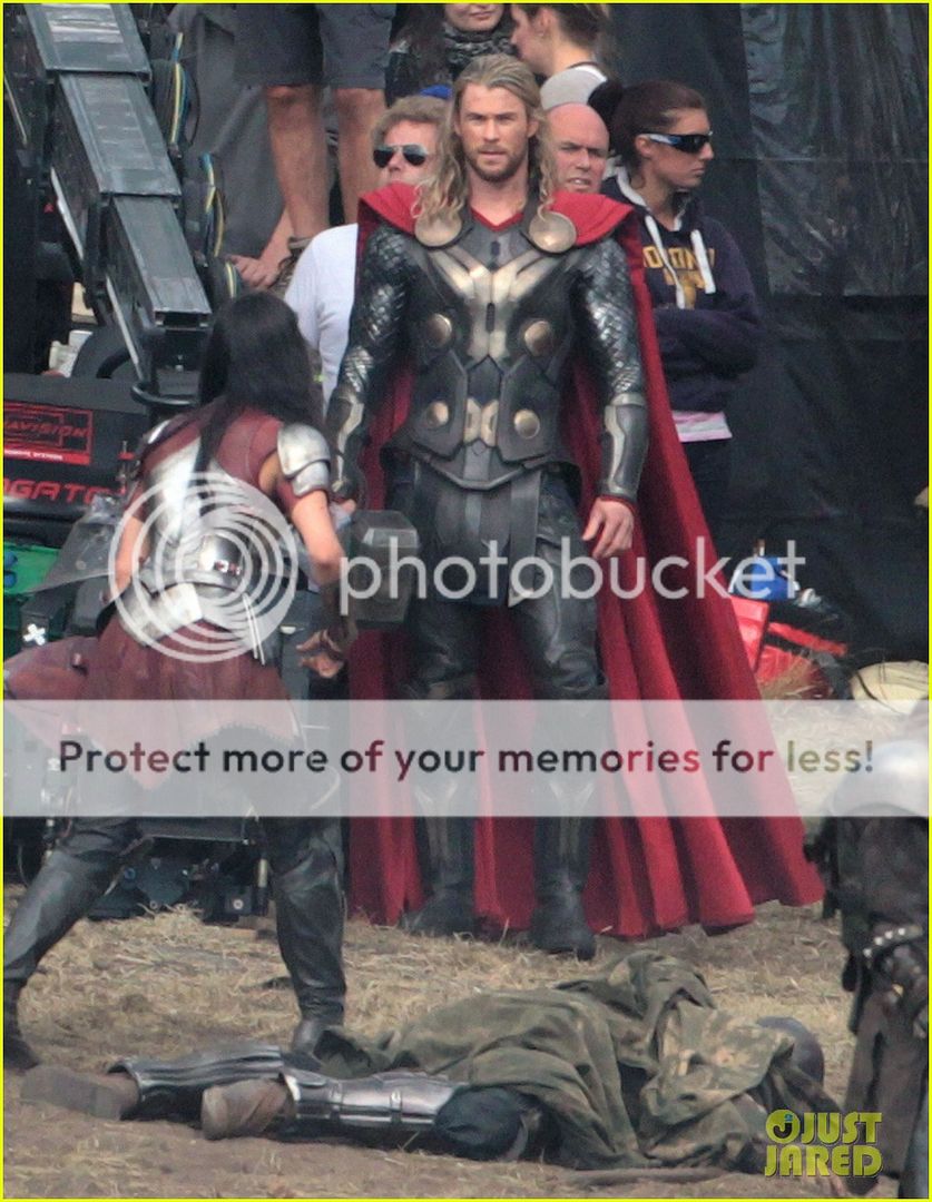 chris-hemsworth-thor-2-begins-filming-first-set-pics-05.jpg