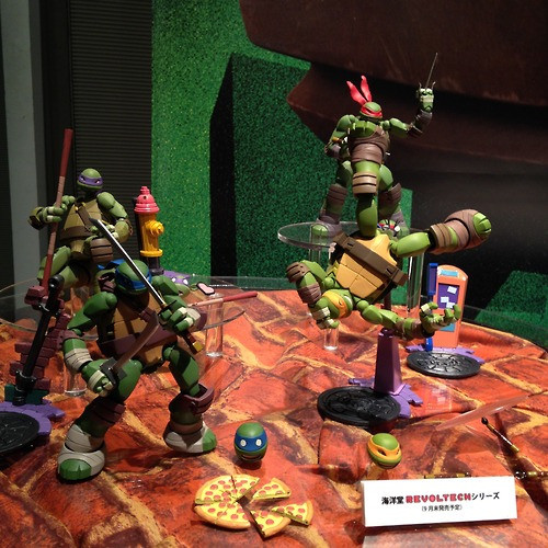 TMNT-Revoltech-Group-1.jpg