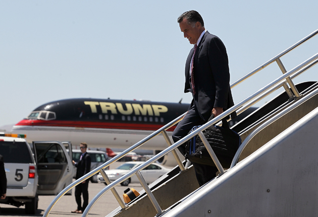 romney-trump-plane.jpg