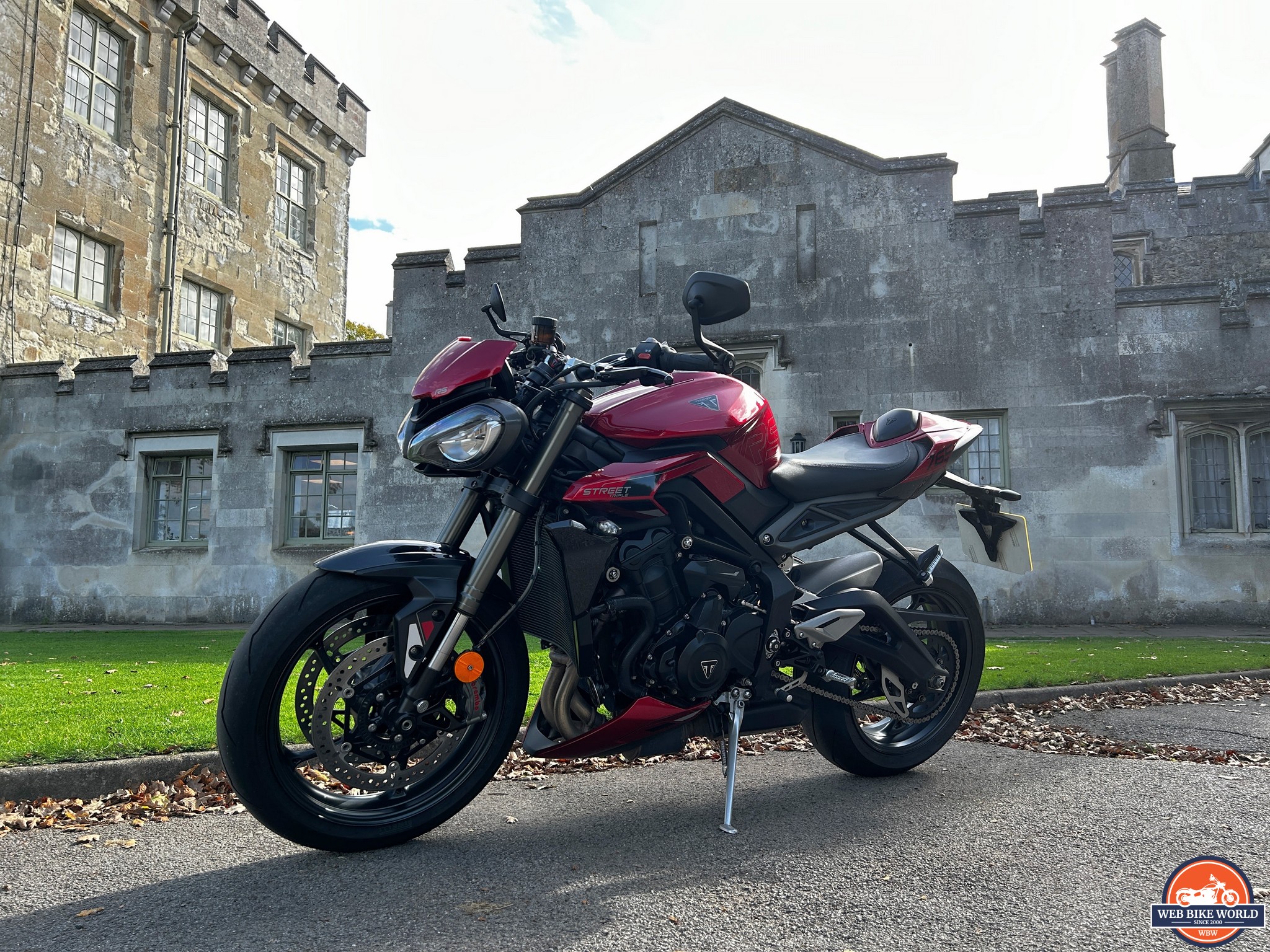 Front view of the 2023 Triumph Street Triple 765RS