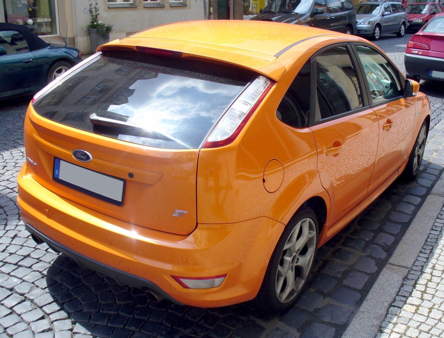 Ford_Focus_ST_Facelift_Heck.jpg