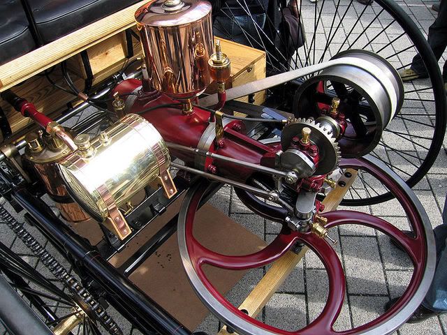 800px-Benz_Patent_Motorwagen_Engine.jpg
