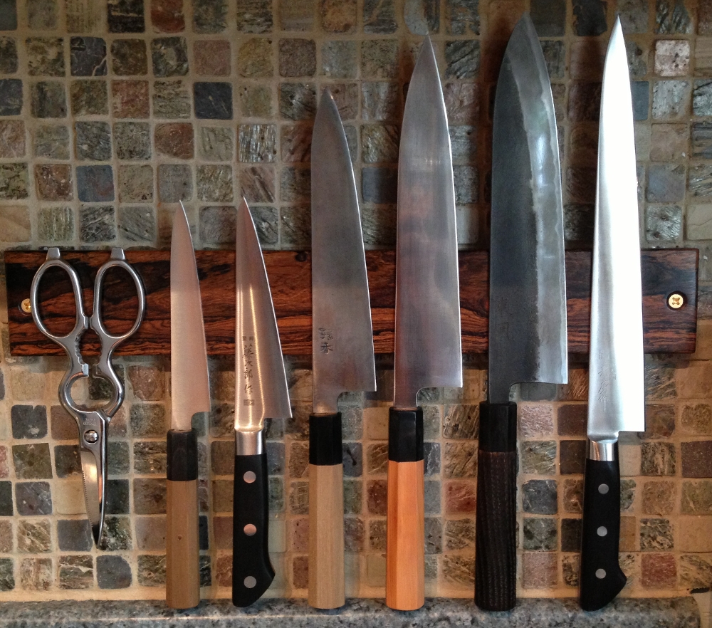 knives001.jpg