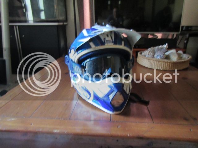 Helmet_4_1_zpsqhpg2cl9.jpg
