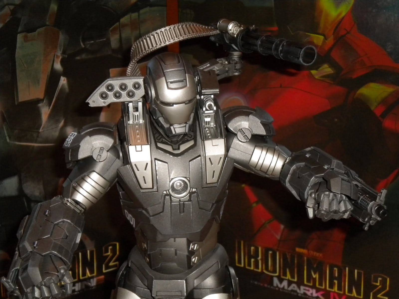 Hot+Toys+War+Machine+035.JPG