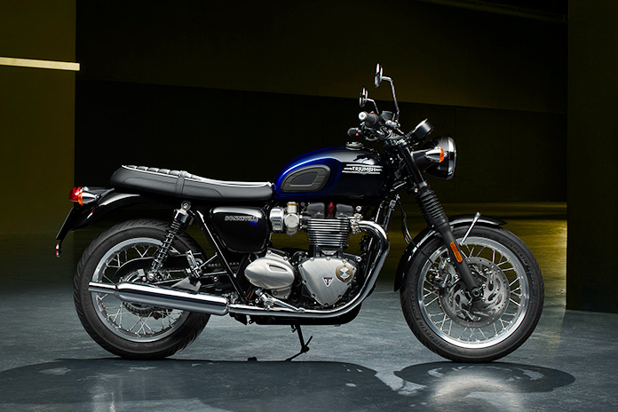 2024 Triumph Stealth Edition Bonneville T120