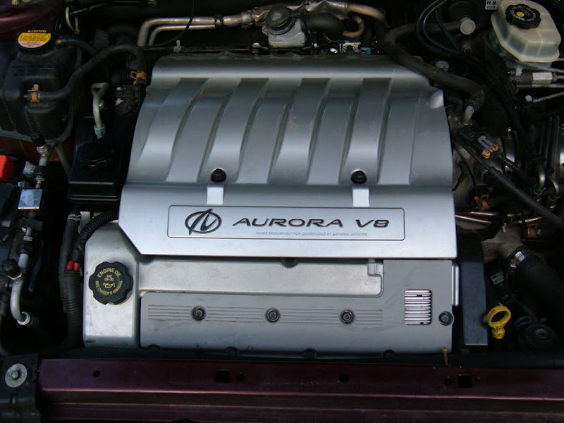 4.0_L_V8_Aurora.jpg