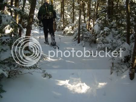 DSCN2164-firstsnowshoeingofyear-shrunk.jpg