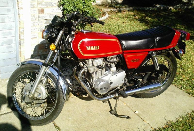 1977-Yamaha-XS400-Red-8179-4.jpg