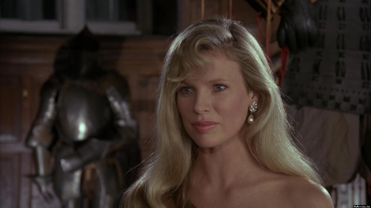 batman-1989-kim-basinger.jpg