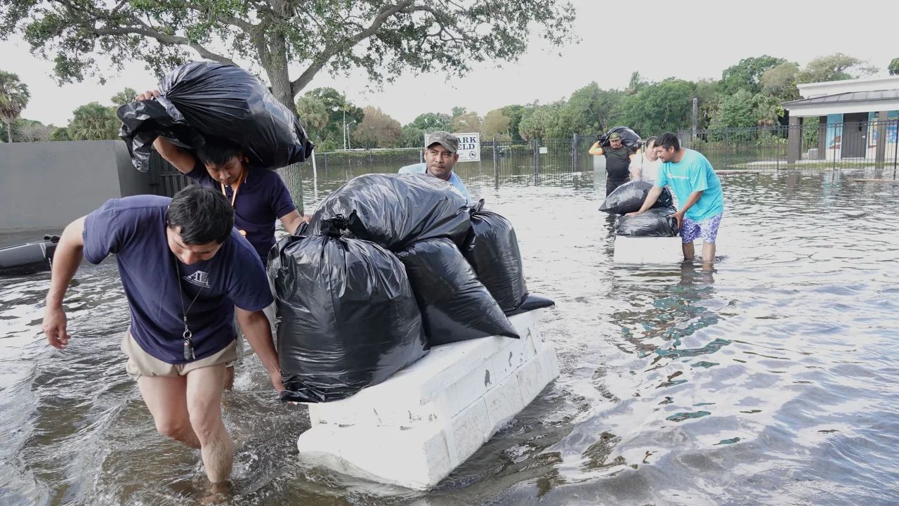 230413114134-02-florida-flooding-0413.jpg