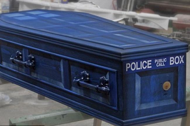 311222-tardis-coffin.jpg