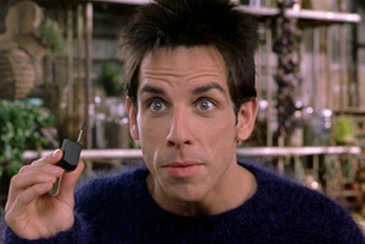 zoolander-tiny-phone.0.0.jpg