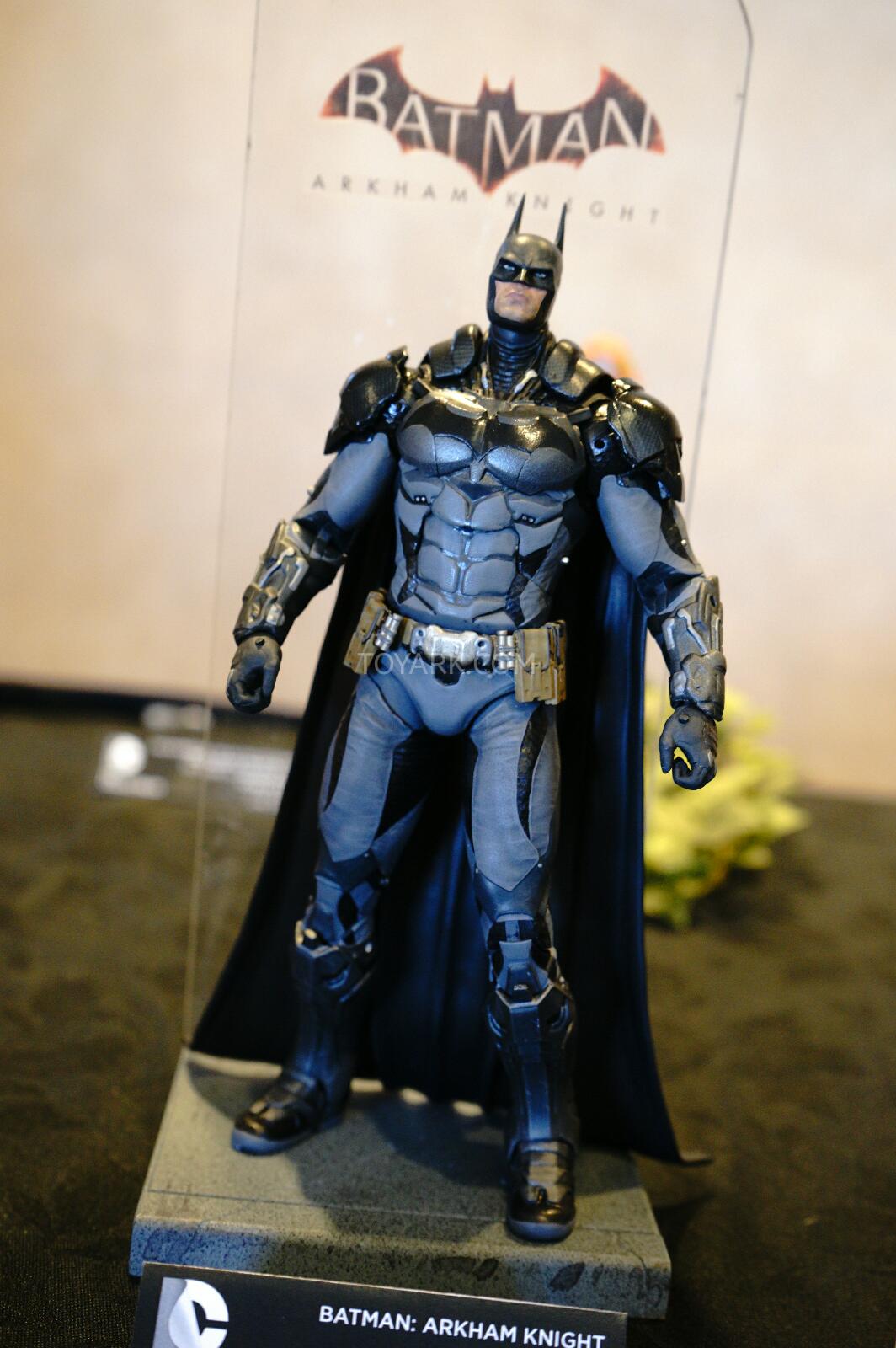 SDCC-2014-DC-Collectibles-Arkham-Knight-016.jpg