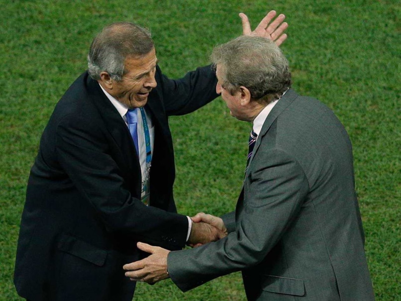 oscar-tabarez-hodgson.jpg