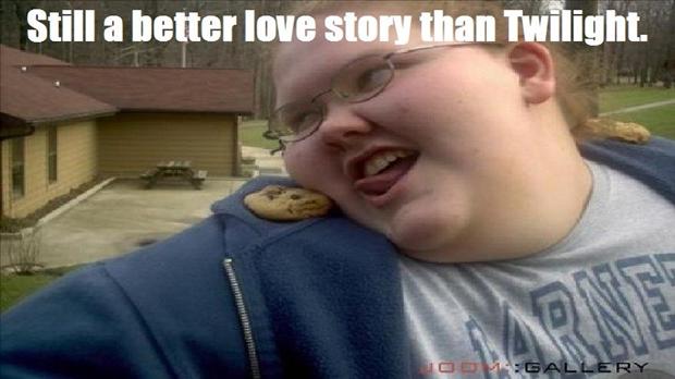fat-girl-and-cookie-a-better-love-story-than-twilight.jpg