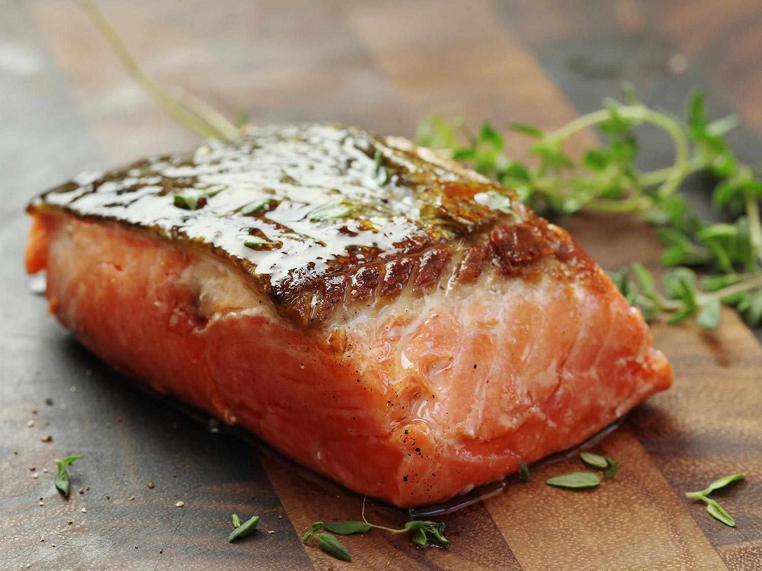 __opt__aboutcom__coeus__resources__content_migration__serious_eats__seriouseats.com__recipes__images__2016__08__20160826-sous-vide-salmon-46-b7c6b79bbeb24e8ebddbe726ee6abd5a.jpg