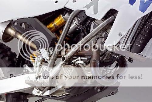 BMW_G_450_X_engine.jpg