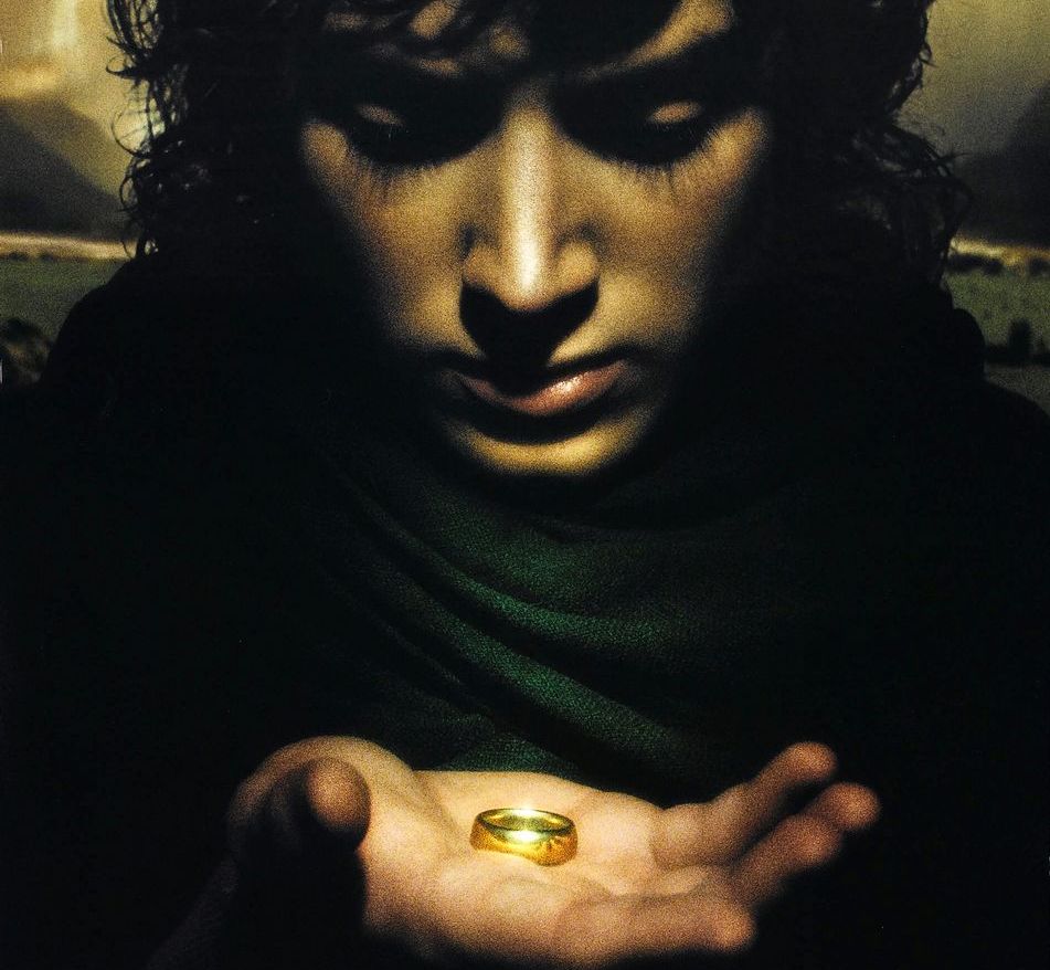 frodo-baggins.jpg