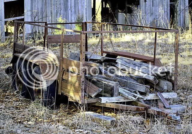 barntrailer22-27-10-Copy.jpg