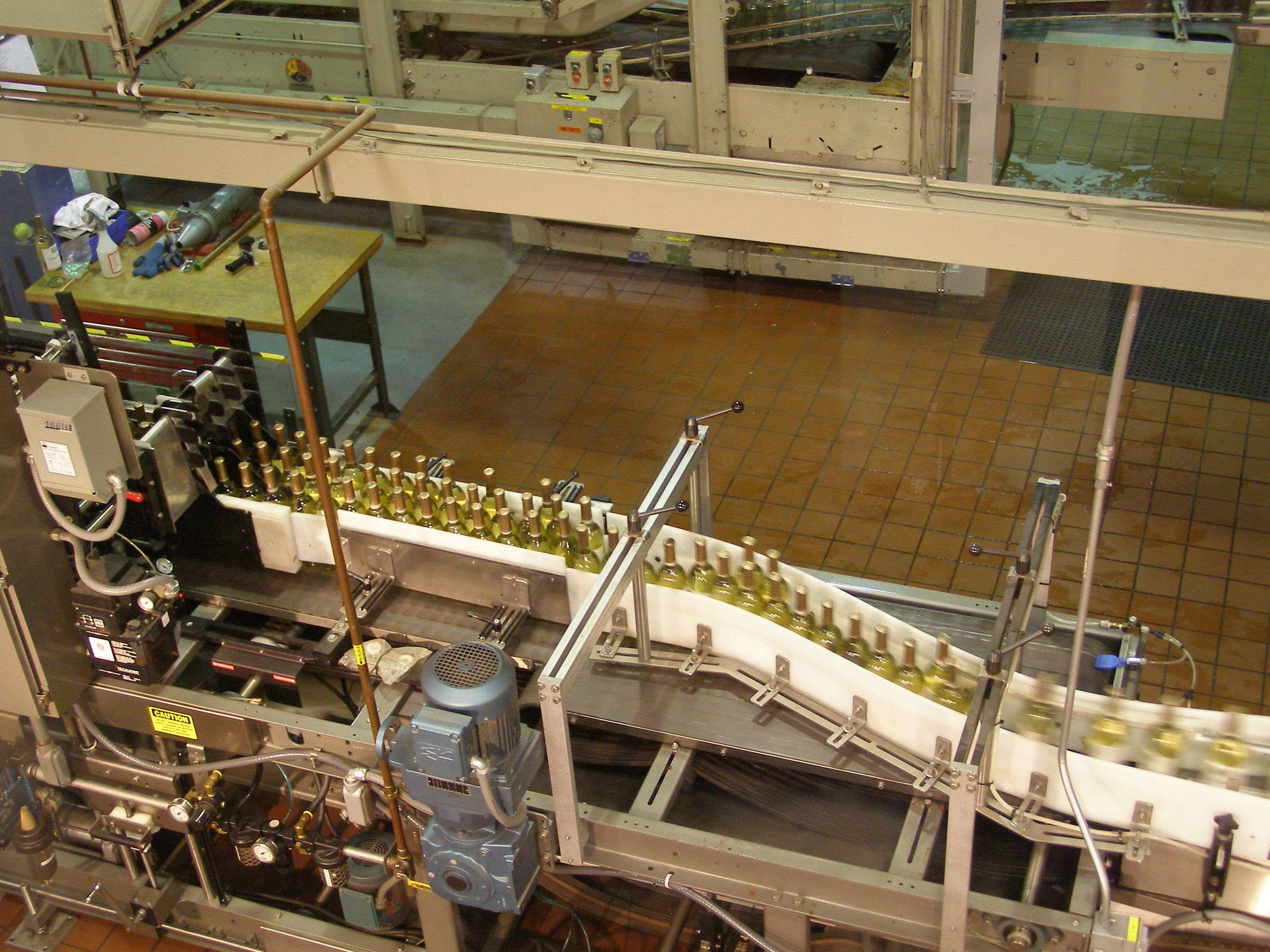 Wine_bottling_line_at_Chateau_Ste._Michelle_Winery.jpg