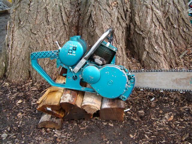 chainsaws026.jpg