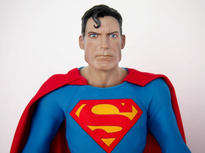 superman-hot-toys-1-115908.jpg