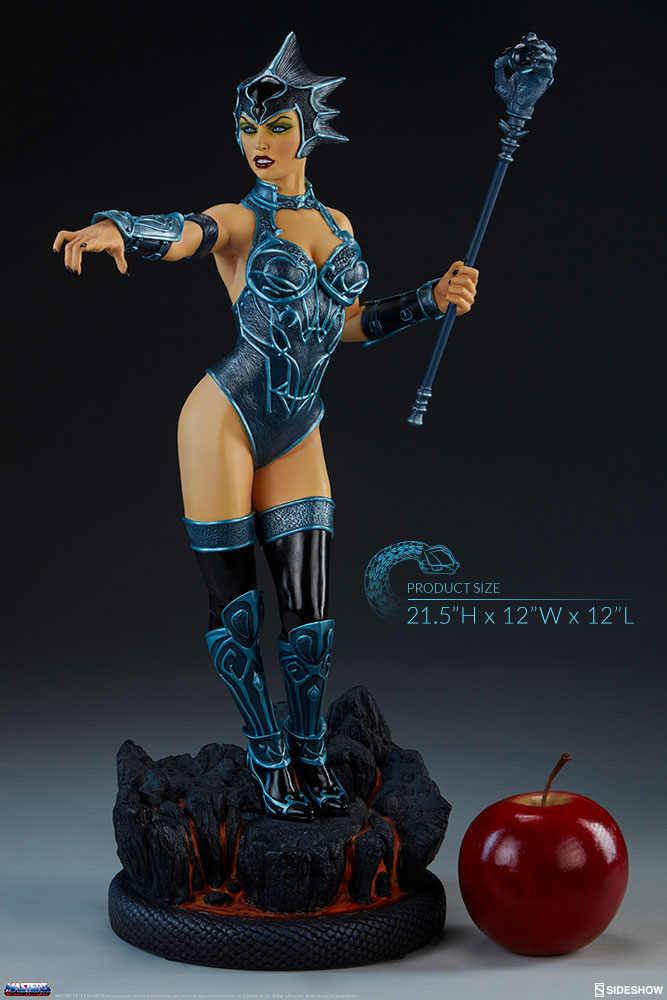 masters-of-the-universe-evil-lyn-classic-statue-sideshow-2004613-03.jpg