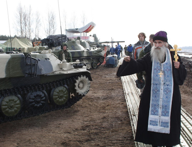 russian_priest_9.jpg