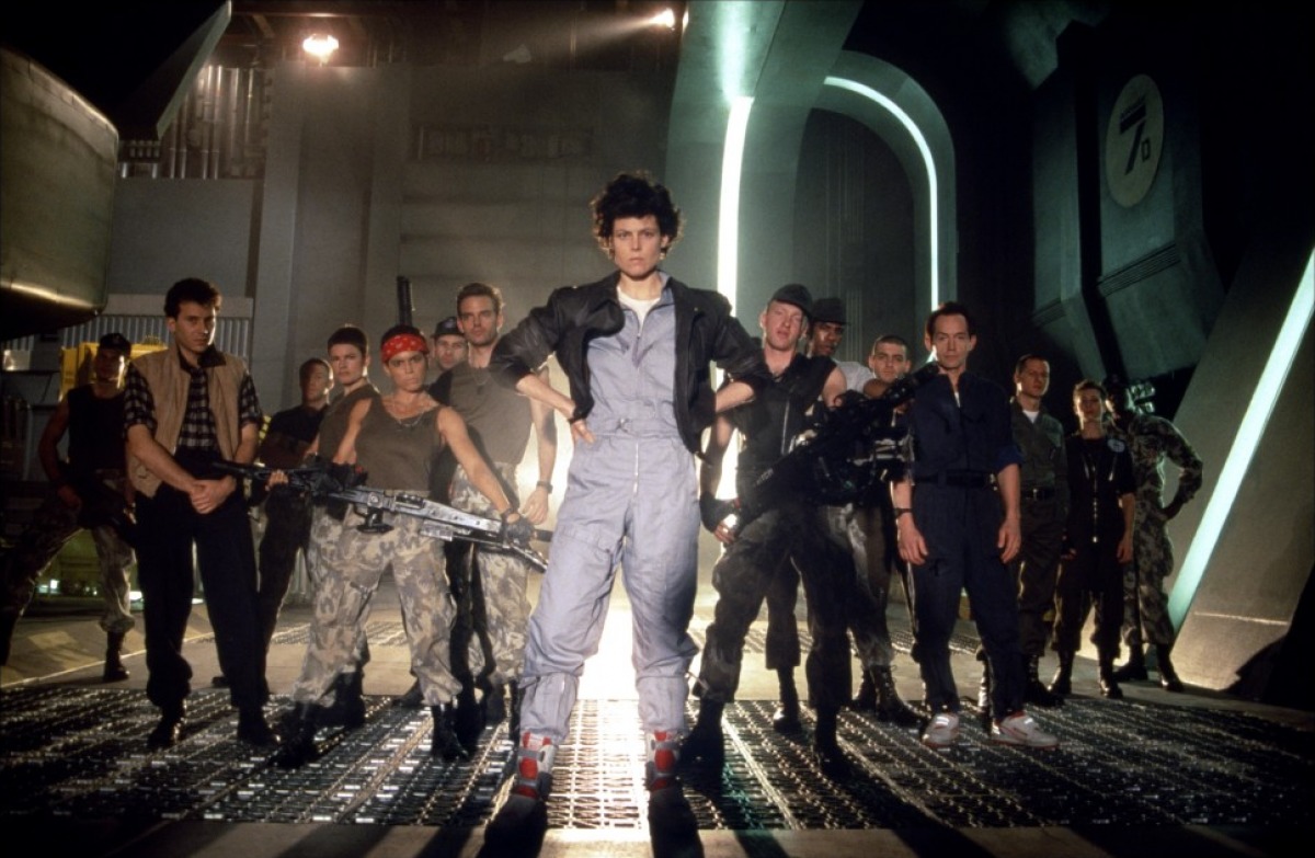 aliens-ripley-with-the-colonial-marines.jpg