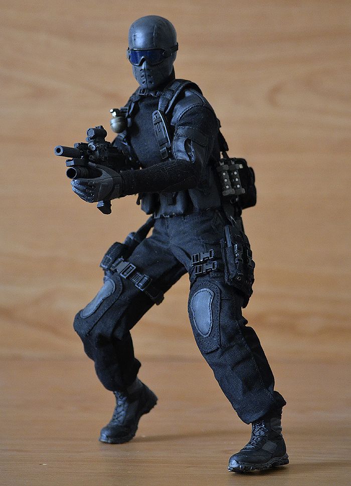 snakeeyes82_4.jpg