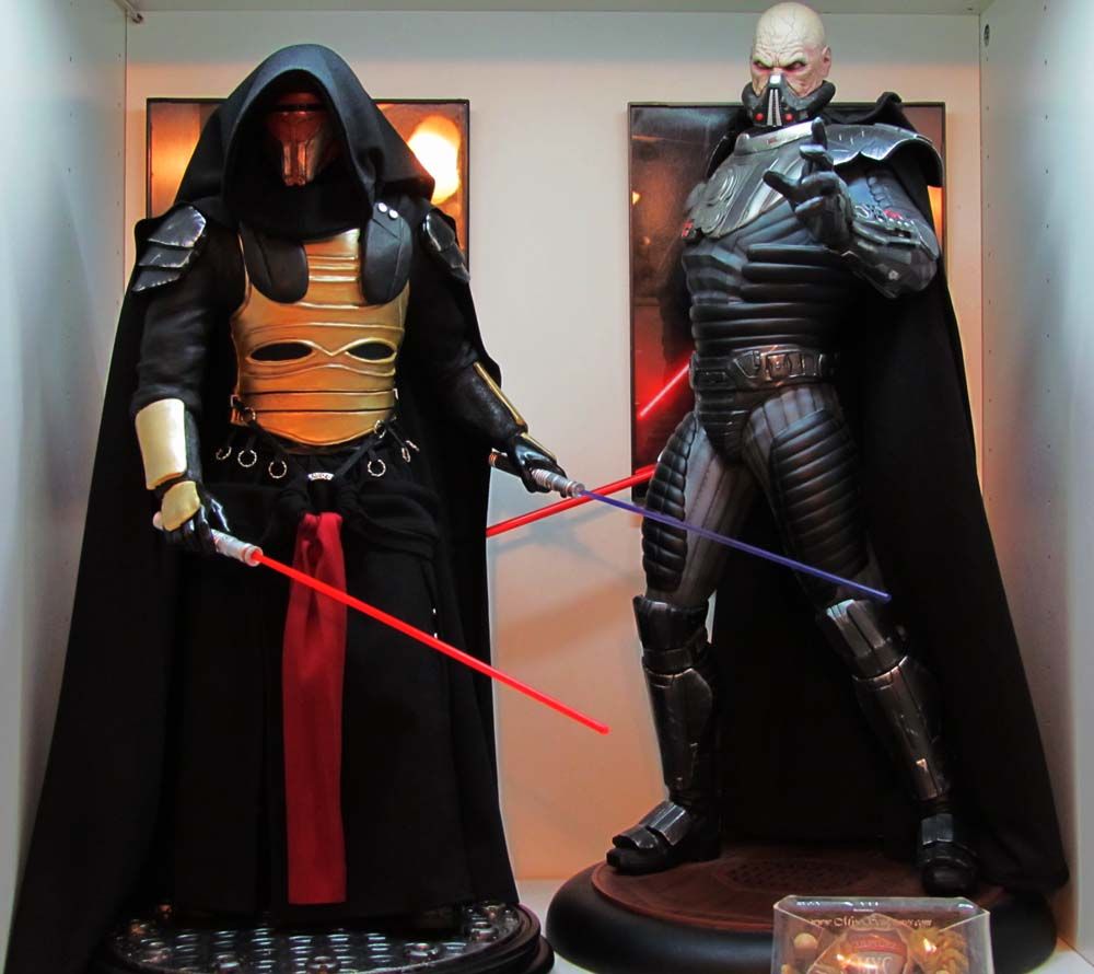 darth_revan_premium_format_statue_18_zps657a3464.jpg