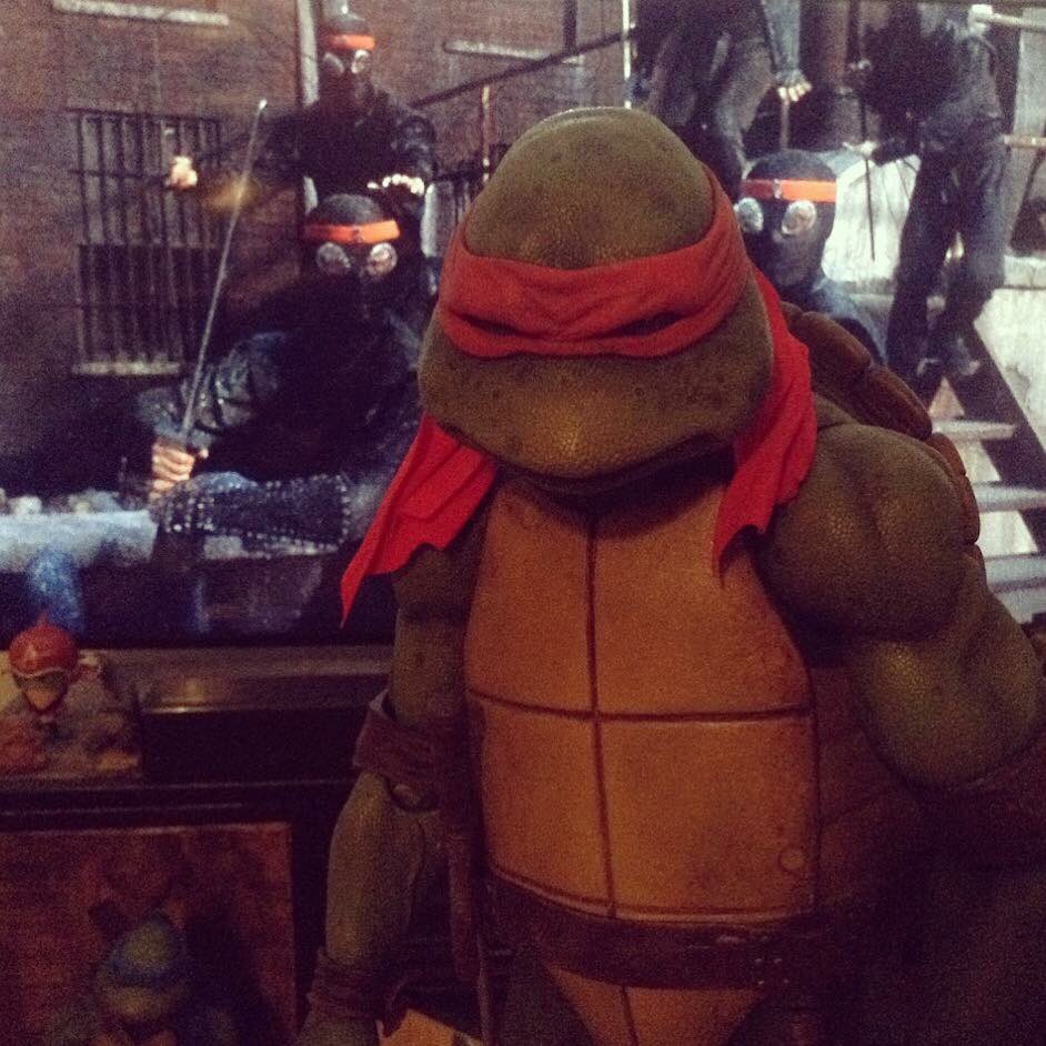 NECA-TMNT-1990-Raphael-Teaser.jpg