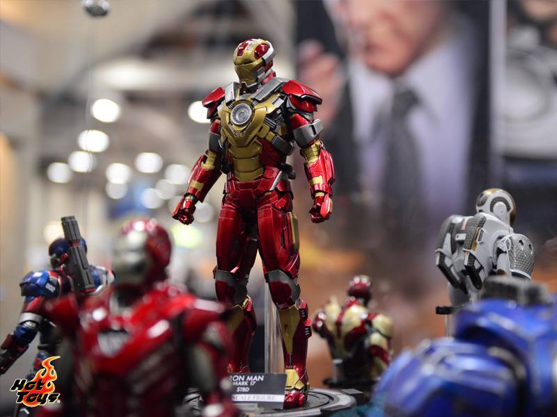 sdcc-13-hot-toys-iron-man-heartbreaker-armor.jpg